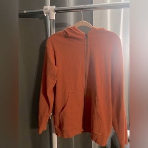 Lululemon sweater 🧡